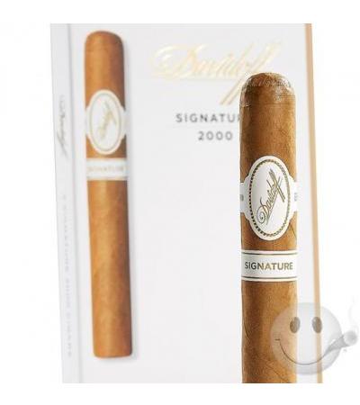 Davidoff Signature Series Petite Corona (4.6"x34) Pack of 25