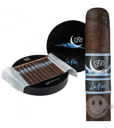 La Flor Dominicana La Nox Corona (5.0"x40) Box of 50