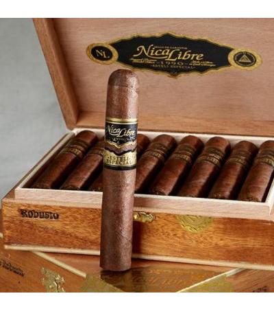 Nica Libre Esteli Especial Robusto (5.5"x54) Box of 15