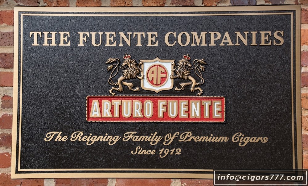 Офис ARTURO FUENTE